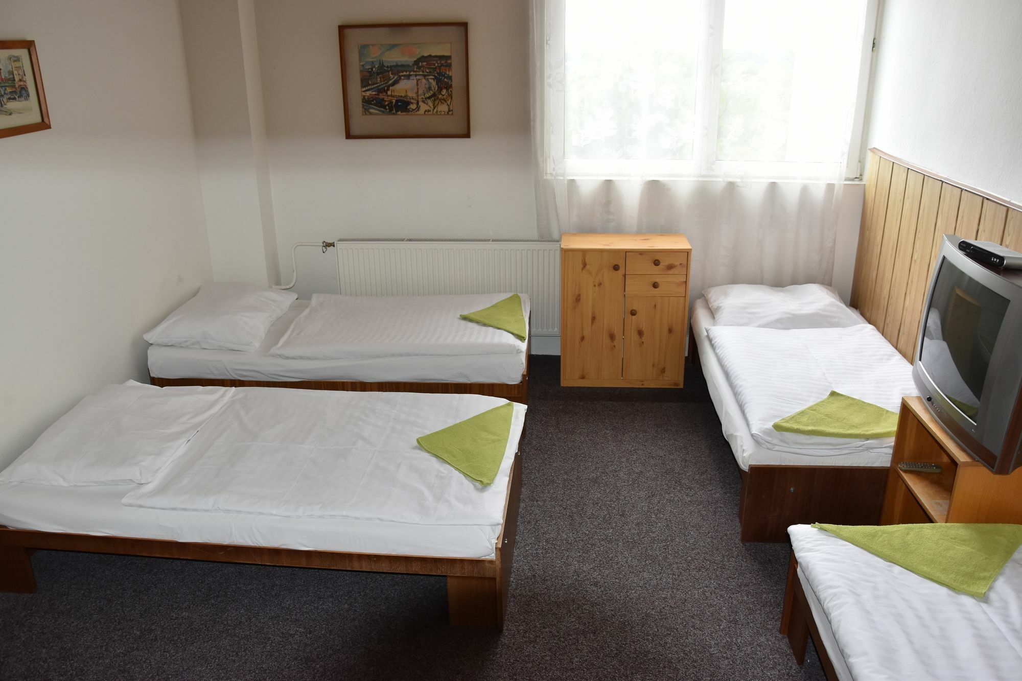 Hotel Alexander Praha Bagian luar foto